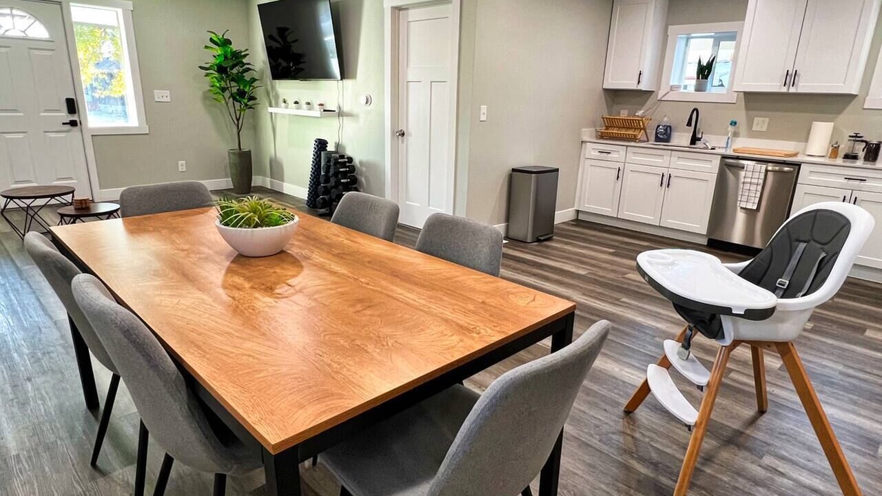 Photo of Bedroom in South Salt Lake