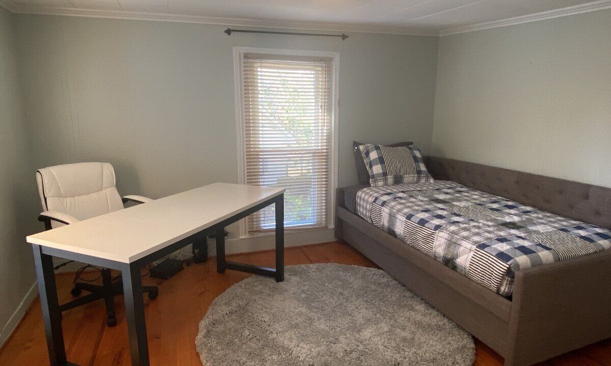 Photo of Bedroom in Forest Hills