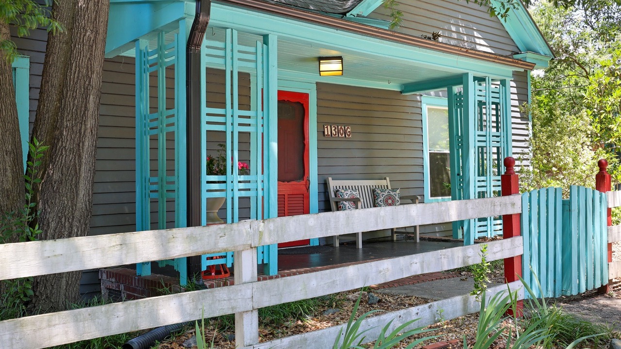 Photo of Outdoor in Forest Hills