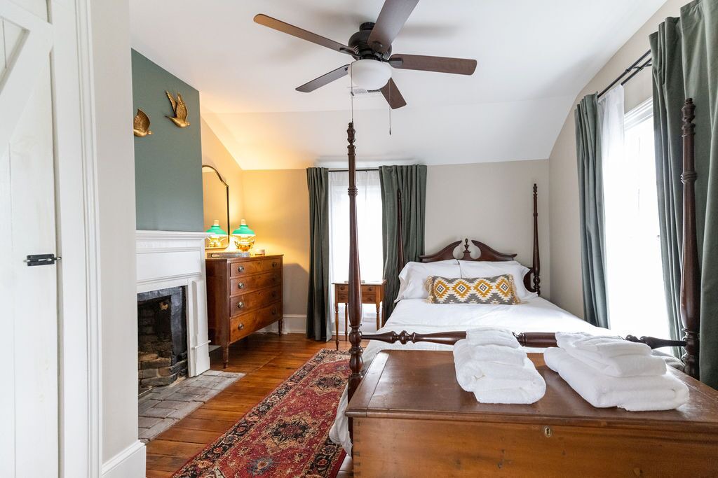Photo of Bedroom in Edenton