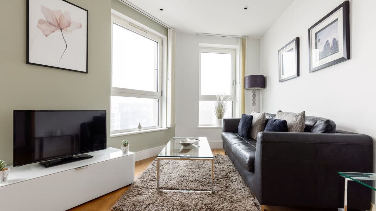 Photo of Livingroom in Highbury West