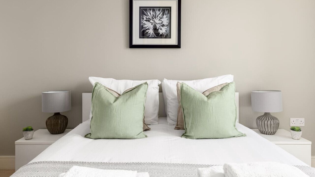 Photo of Bedroom in Highbury West