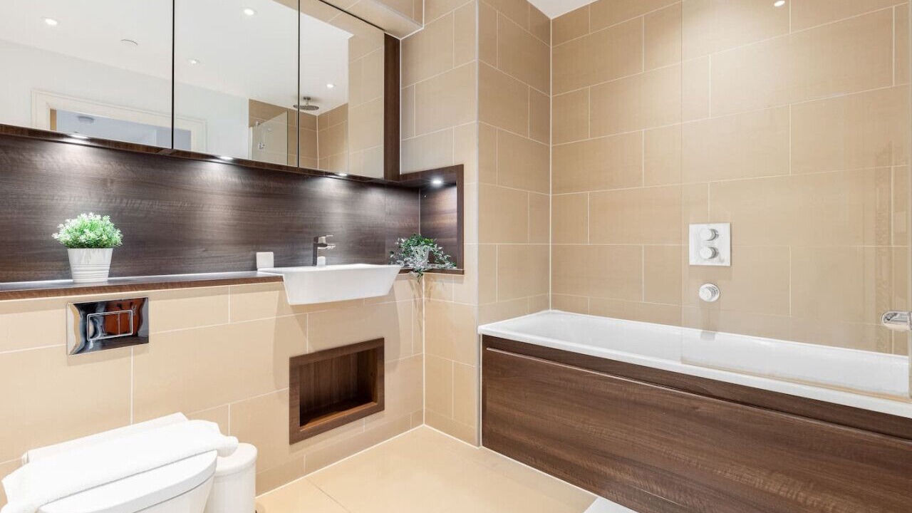 Photo of Bathroom in Highbury West