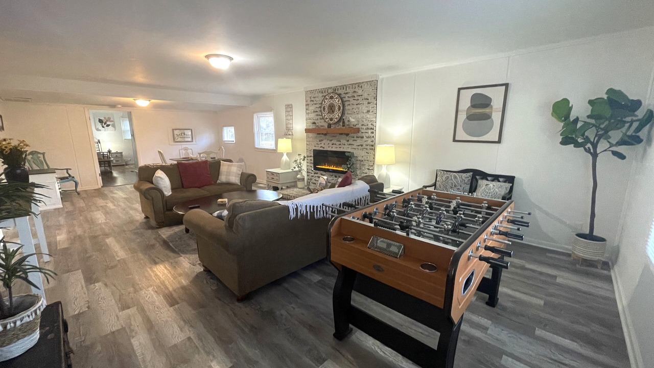 Photo of Bedroom in Center Point
