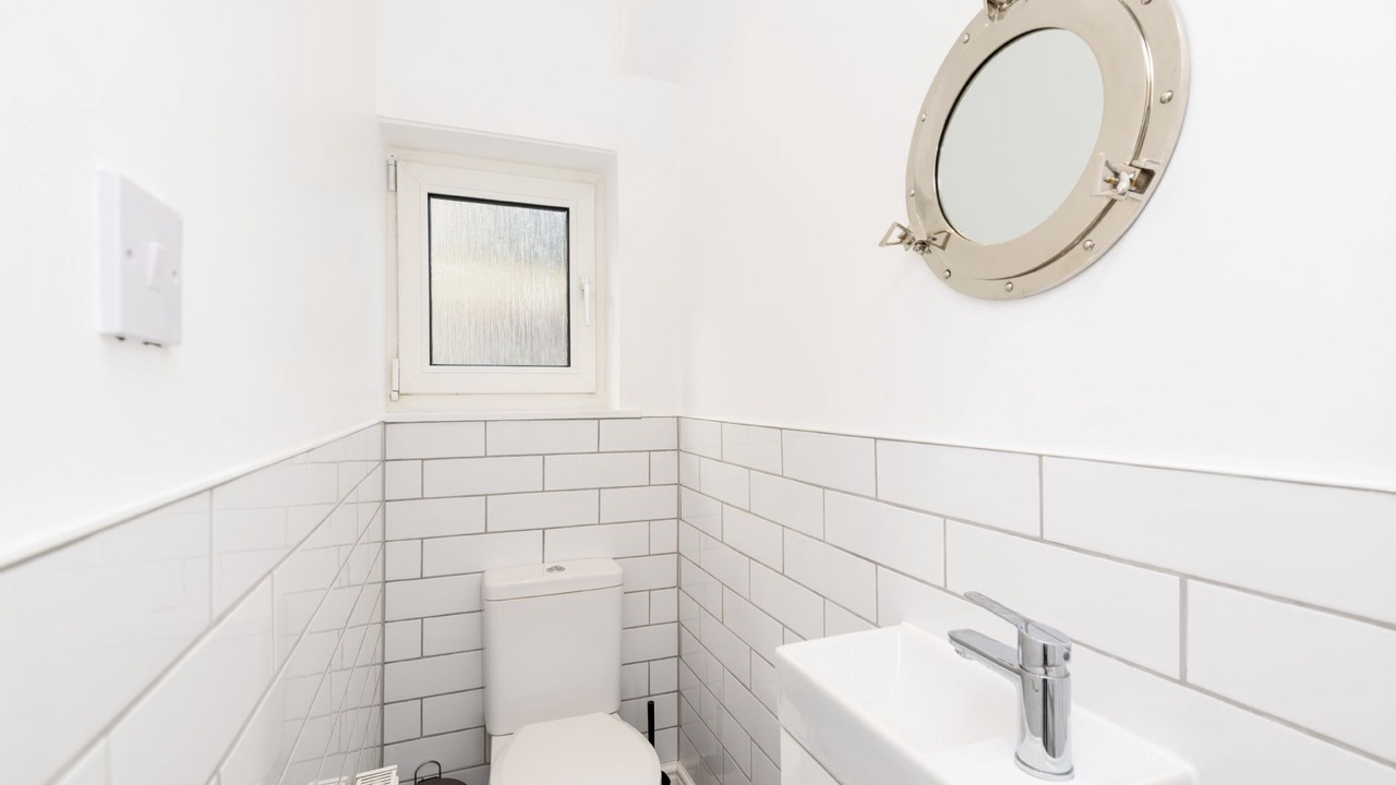 Photo of Bathroom in West Looe