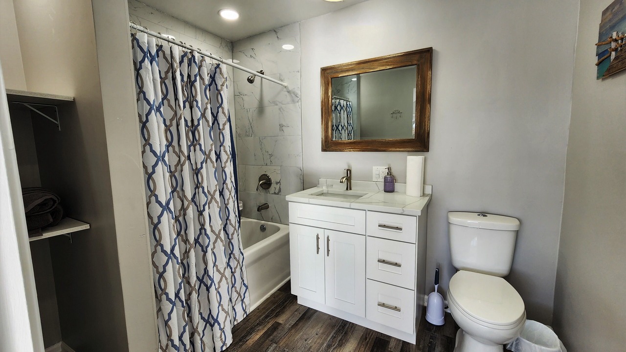 Photo of Bathroom in McHenry