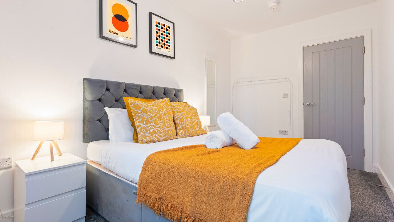 Photo of Bedroom in Smethwick