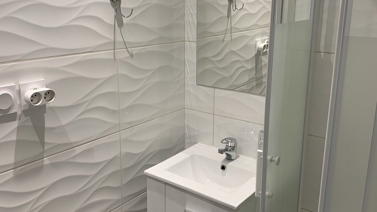 Photo of Bathroom in Griffon - Royale