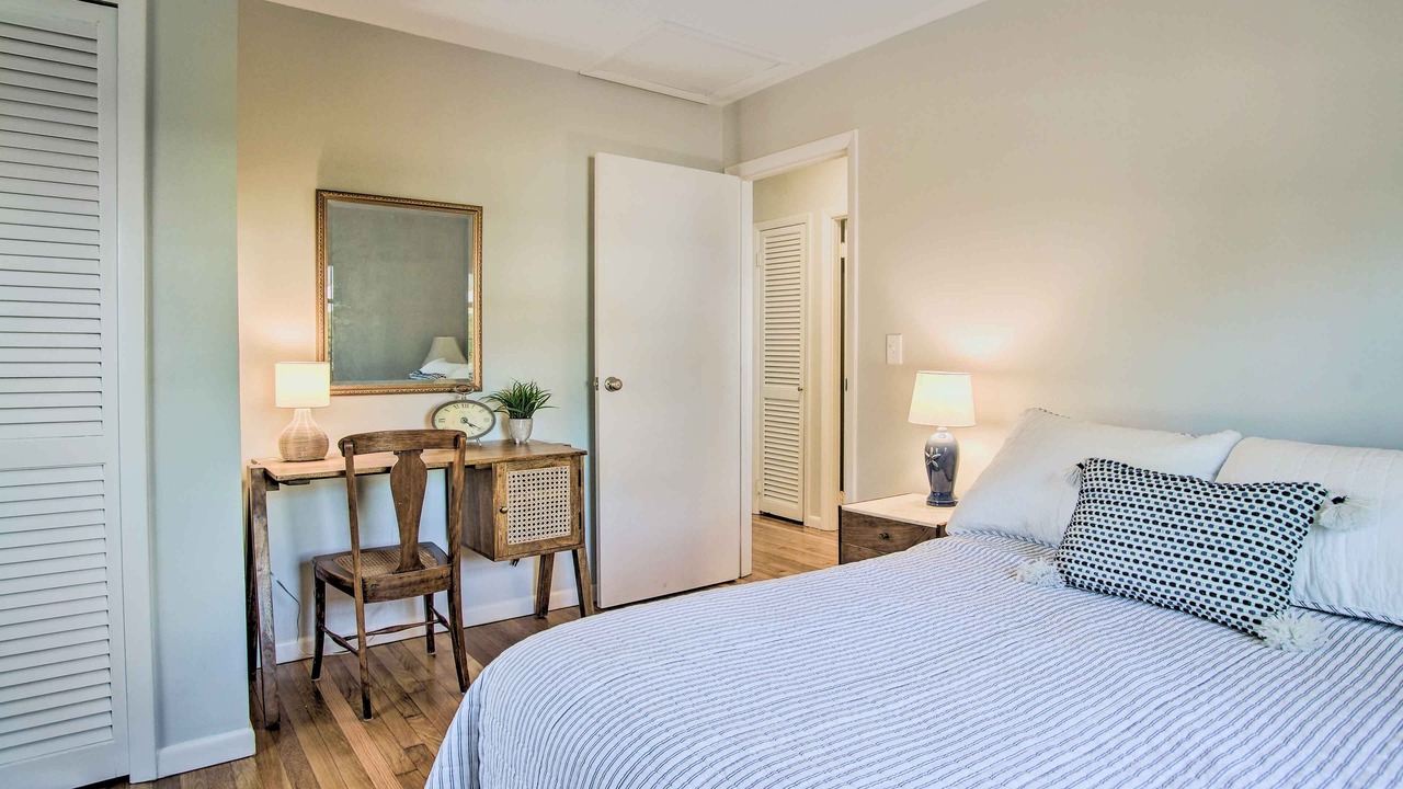 Photo of Bedroom in Pocasset