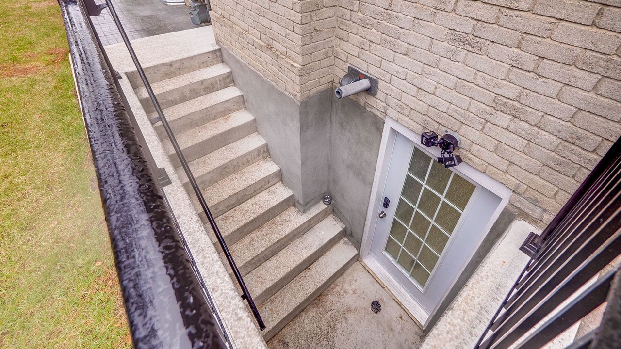 Photo of Outdoor in Pickering