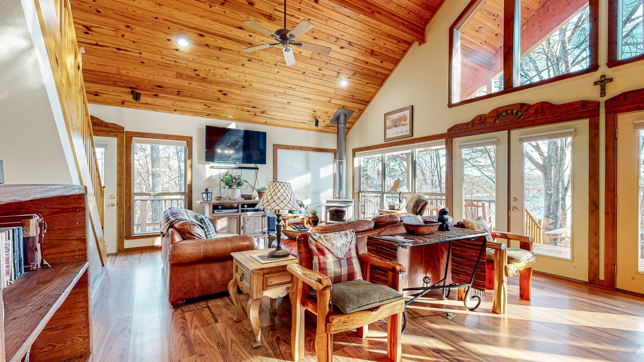 Photo of Livingroom in Rogers