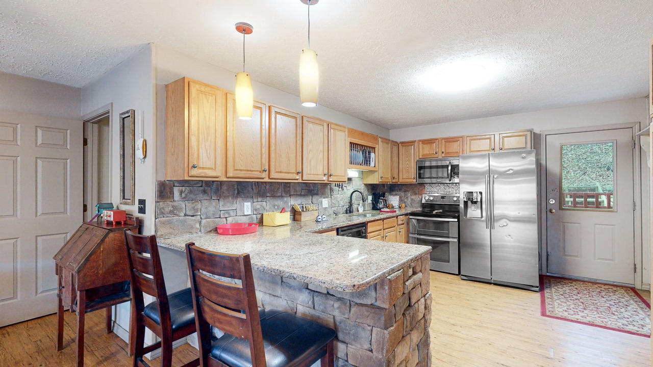 Photo of Kitchen in Eureka Springs