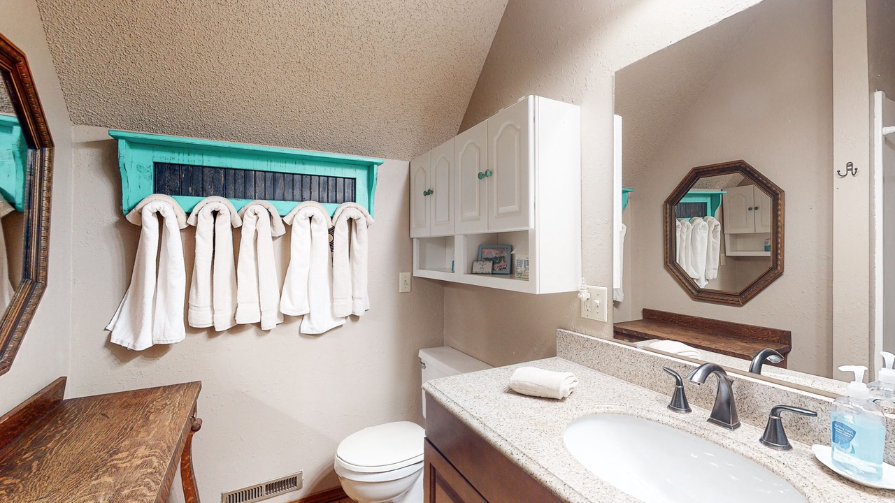 Photo of Bathroom in Eureka Springs