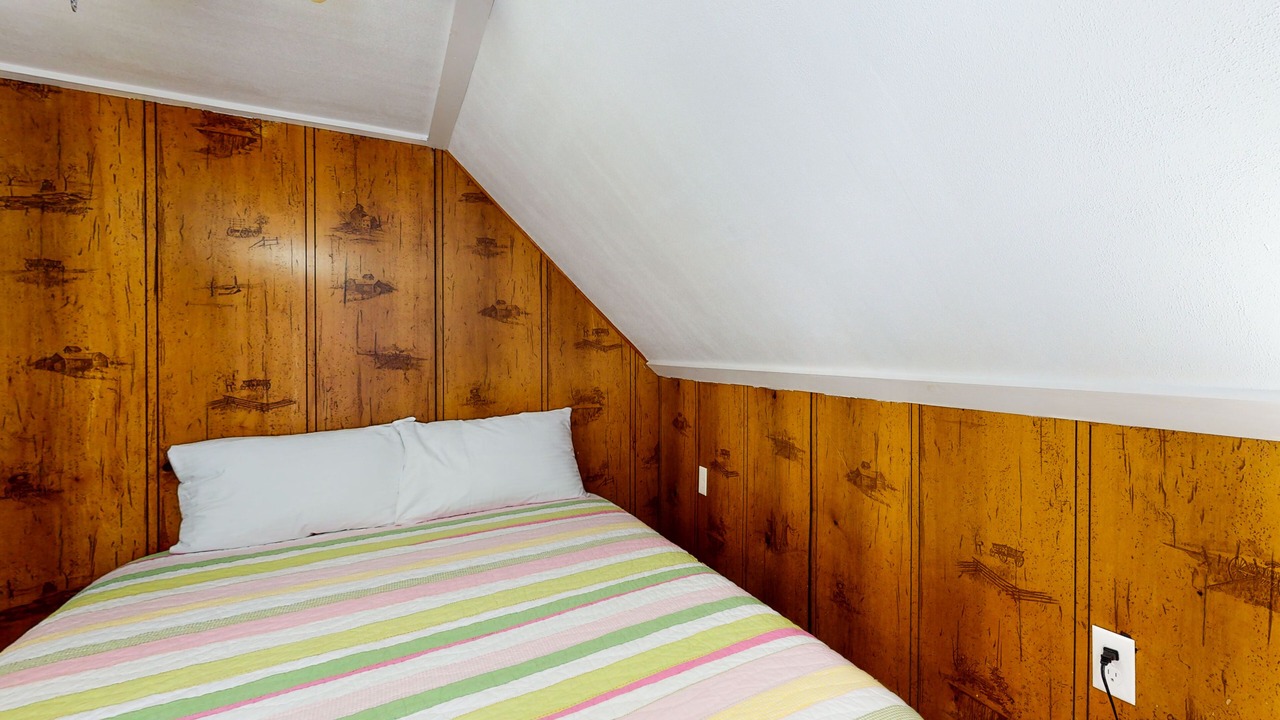 Photo of Bedroom in Rochester