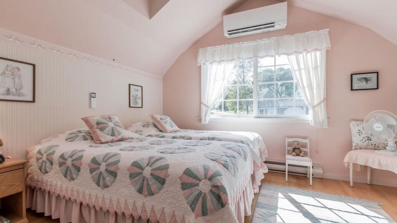 Photo of Others in Southport