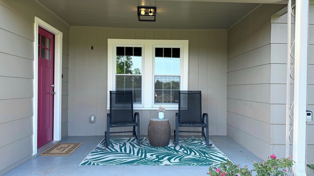 Photo of Outdoor in Hickory