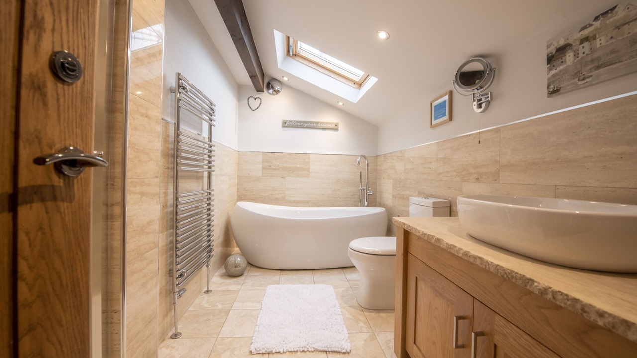 Photo of Bathroom in Cattal