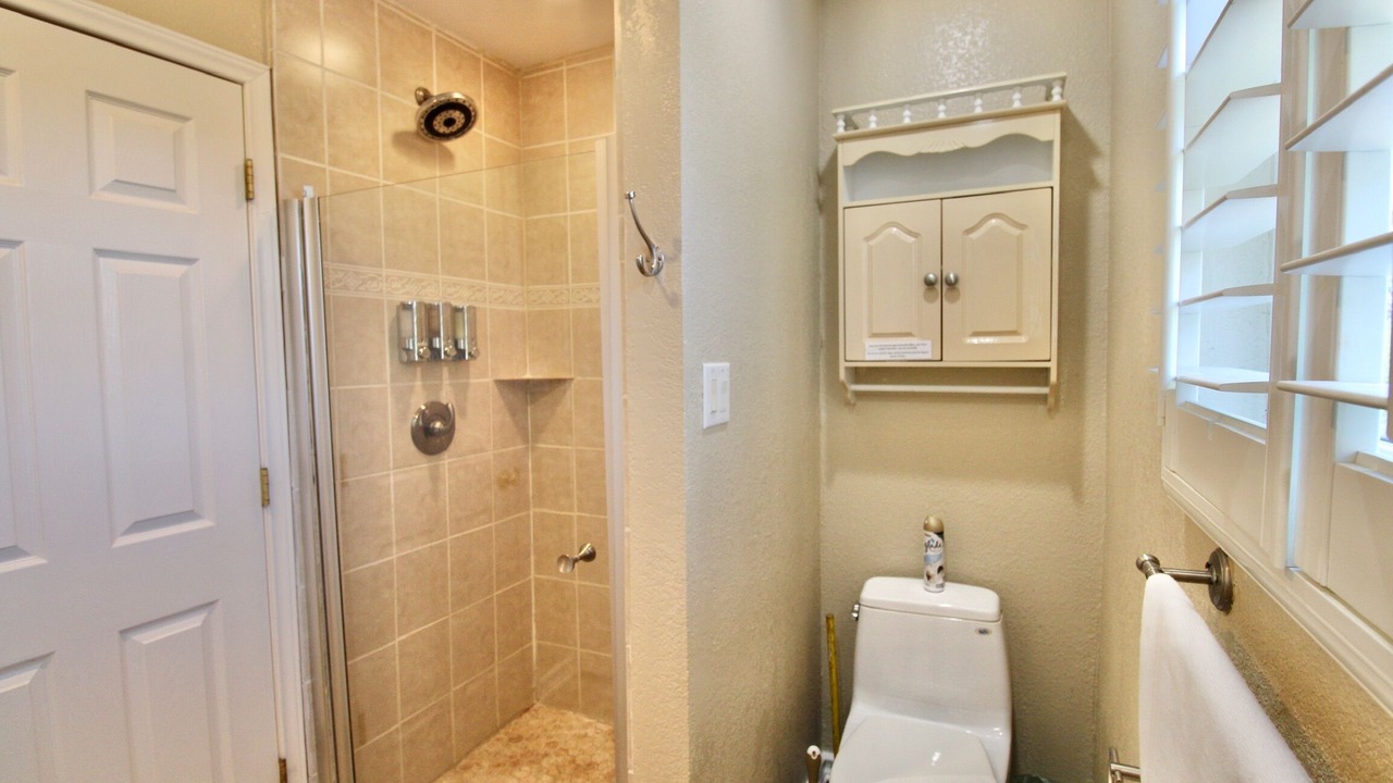 Photo of Bathroom in Helotes