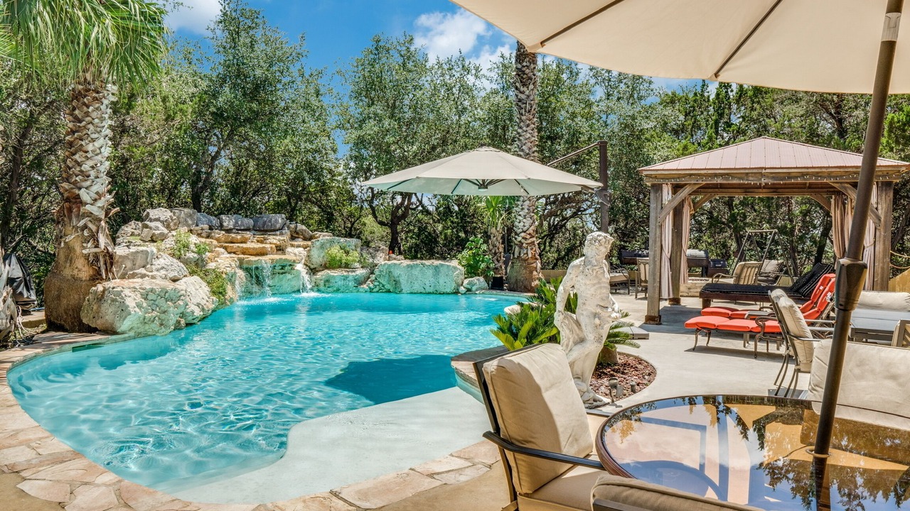 Photo of Outdoor in Helotes