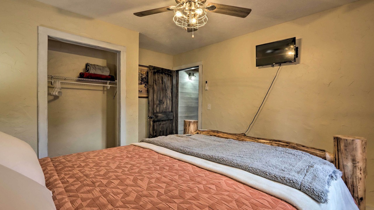 Photo of Bedroom in El Dorado Springs