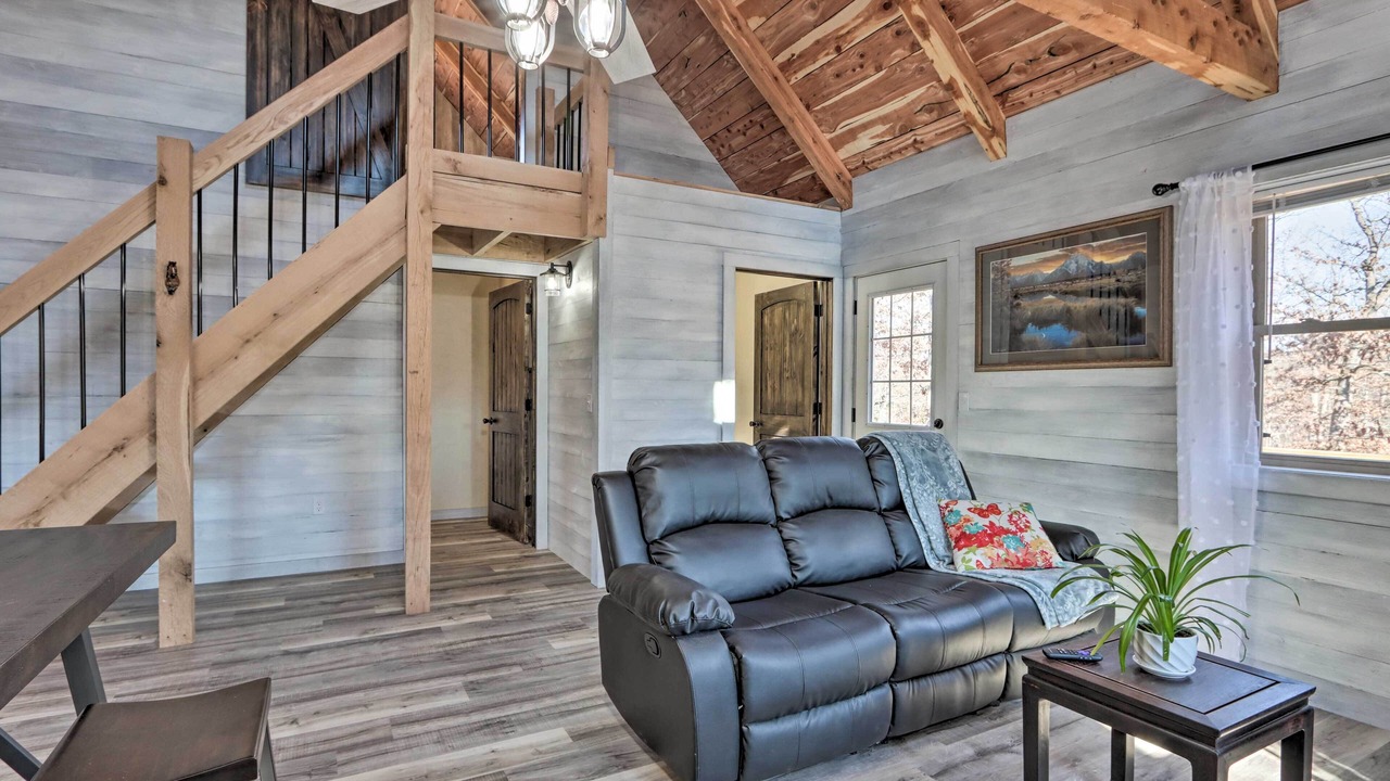 Photo of Livingroom in El Dorado Springs
