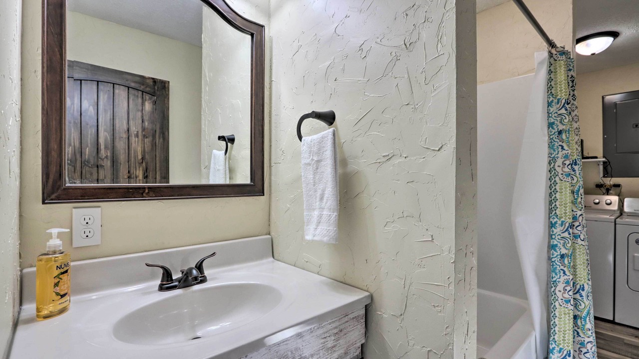 Photo of Bathroom in El Dorado Springs