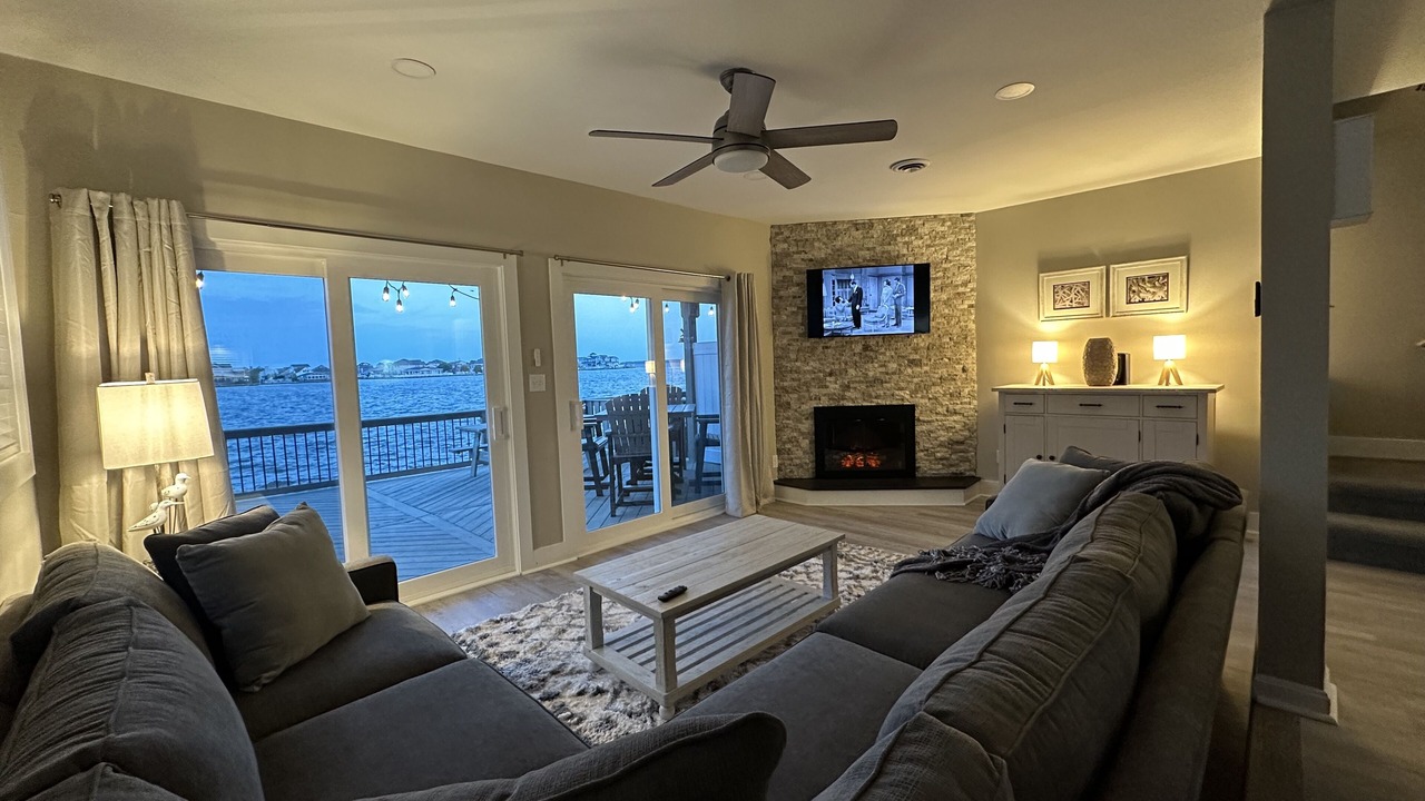 Photo of Livingroom in North Ocean City
