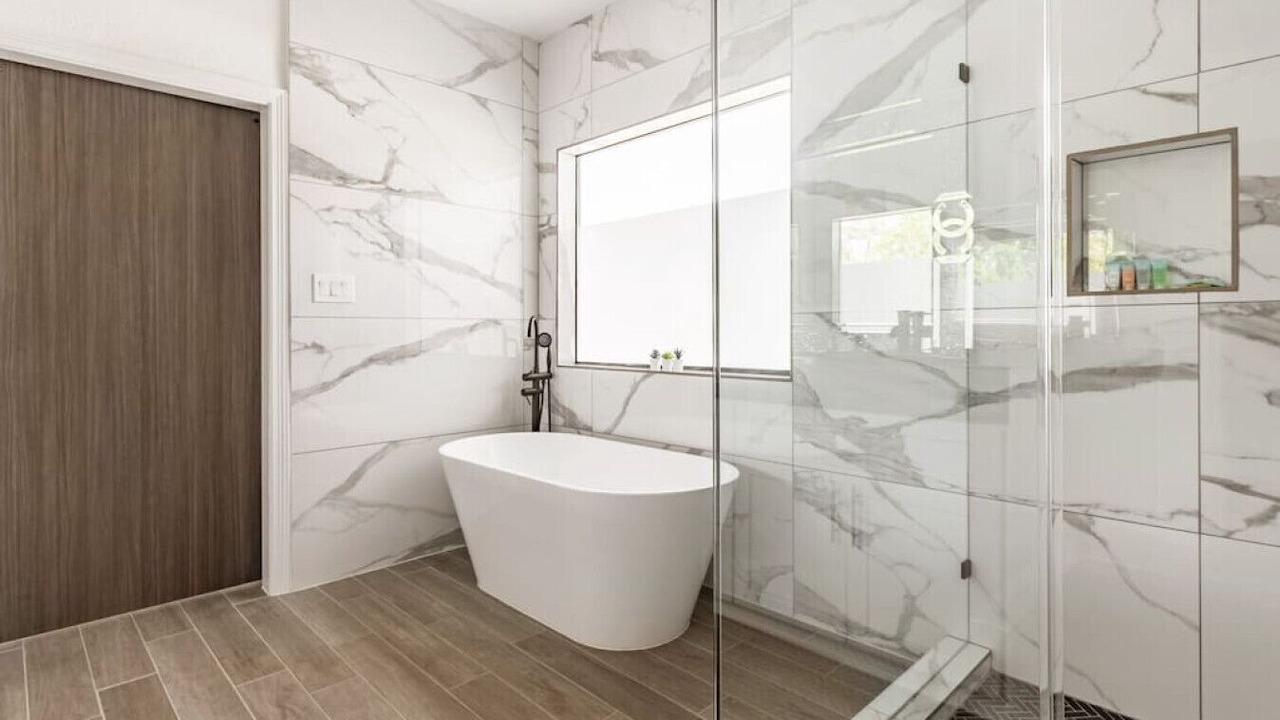 Photo of Bathroom in Northside