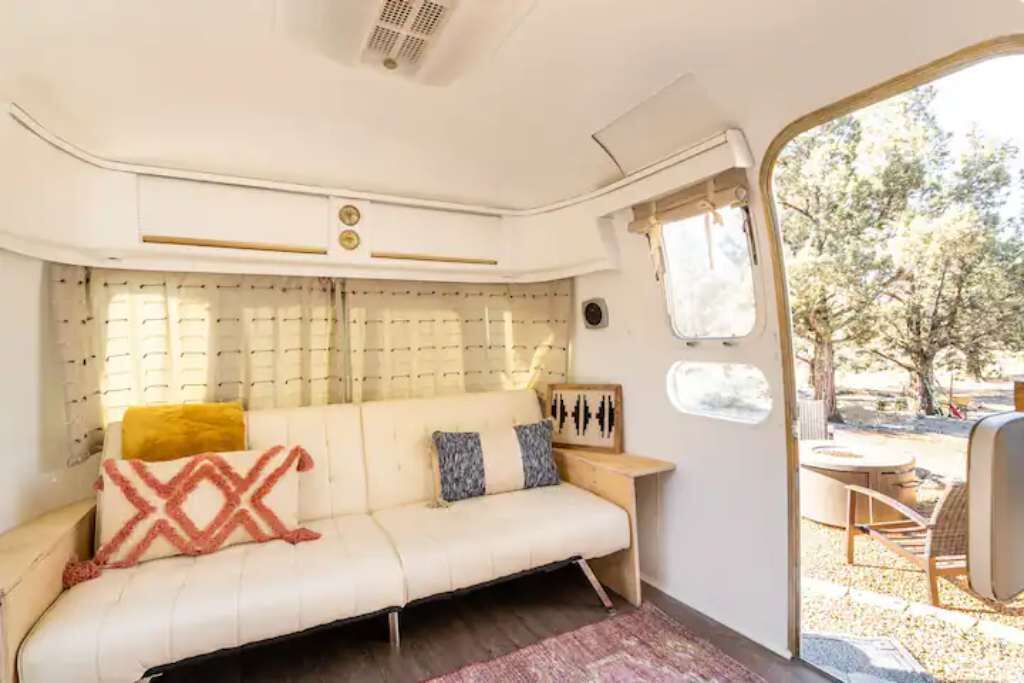 Photo of Livingroom in Bend