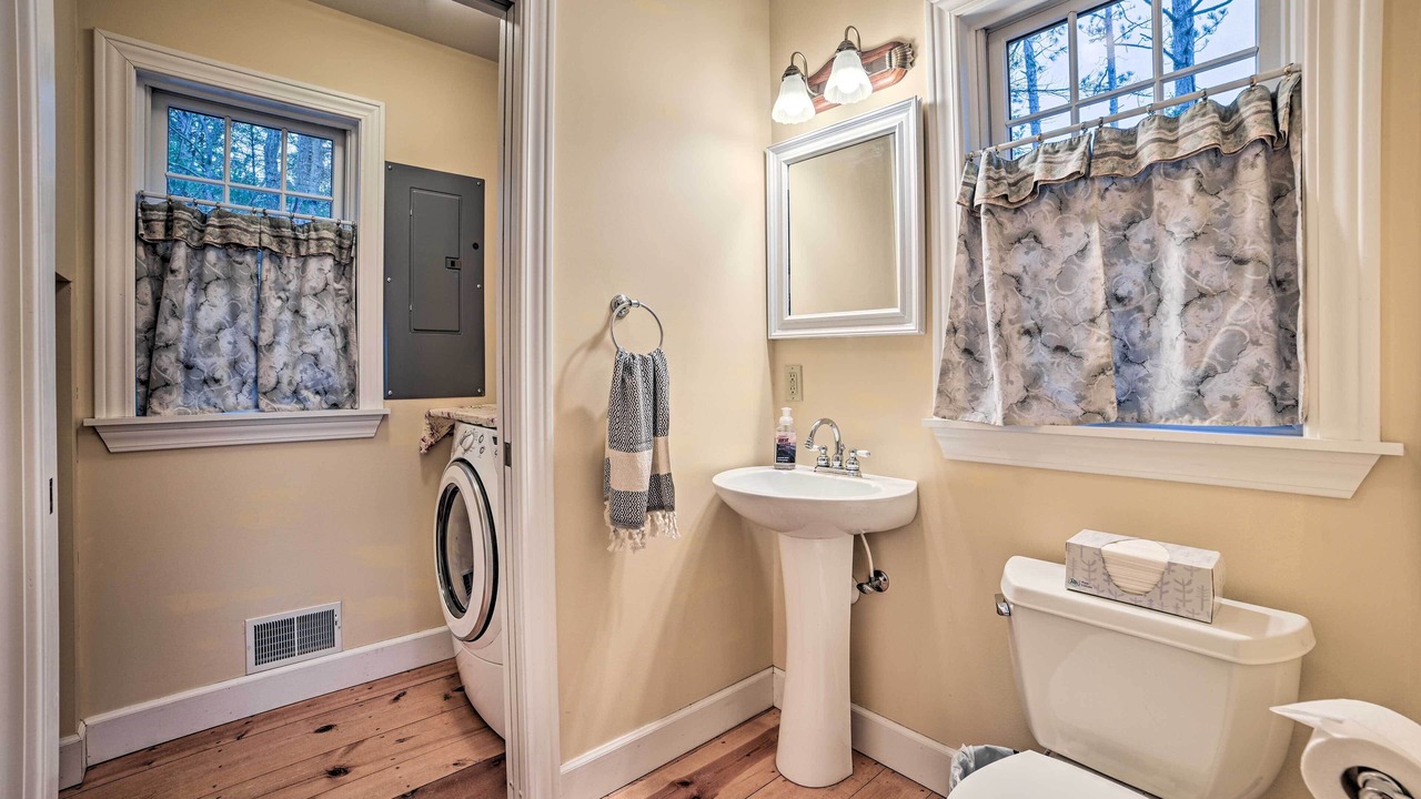 Photo of Bathroom in Cheboygan