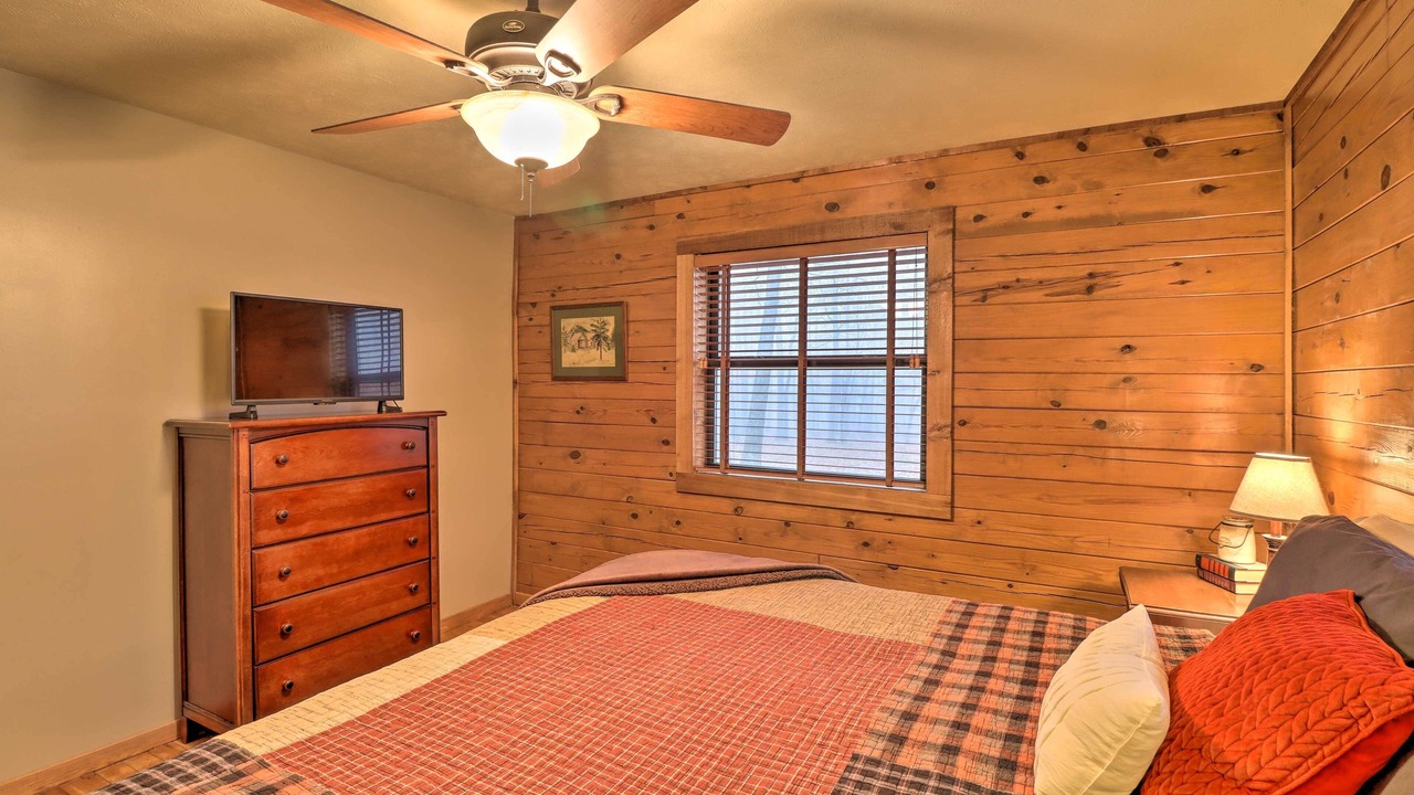 Photo of Bedroom in Mt. Sherman