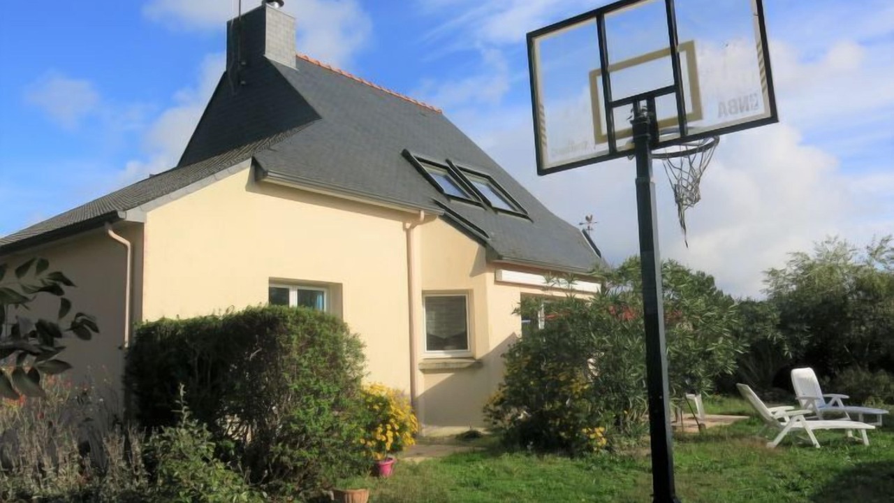 Photo of Others in Penvins