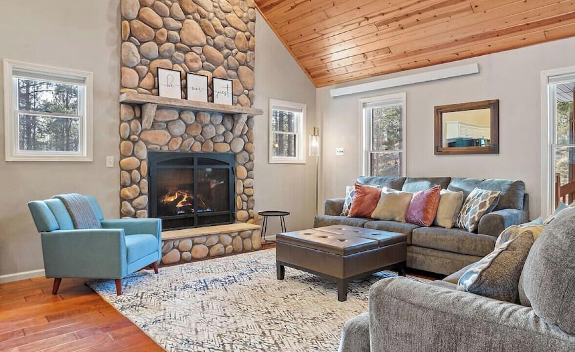 Photo of Bedroom in Custer