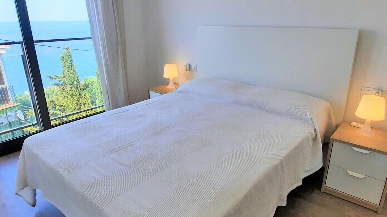 Photo of Bedroom in Llanca