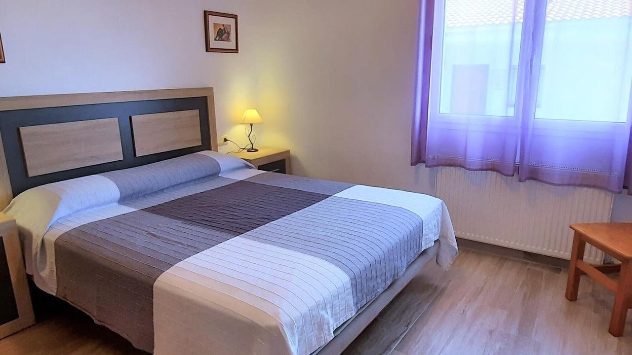 Photo of Bedroom in Llanca