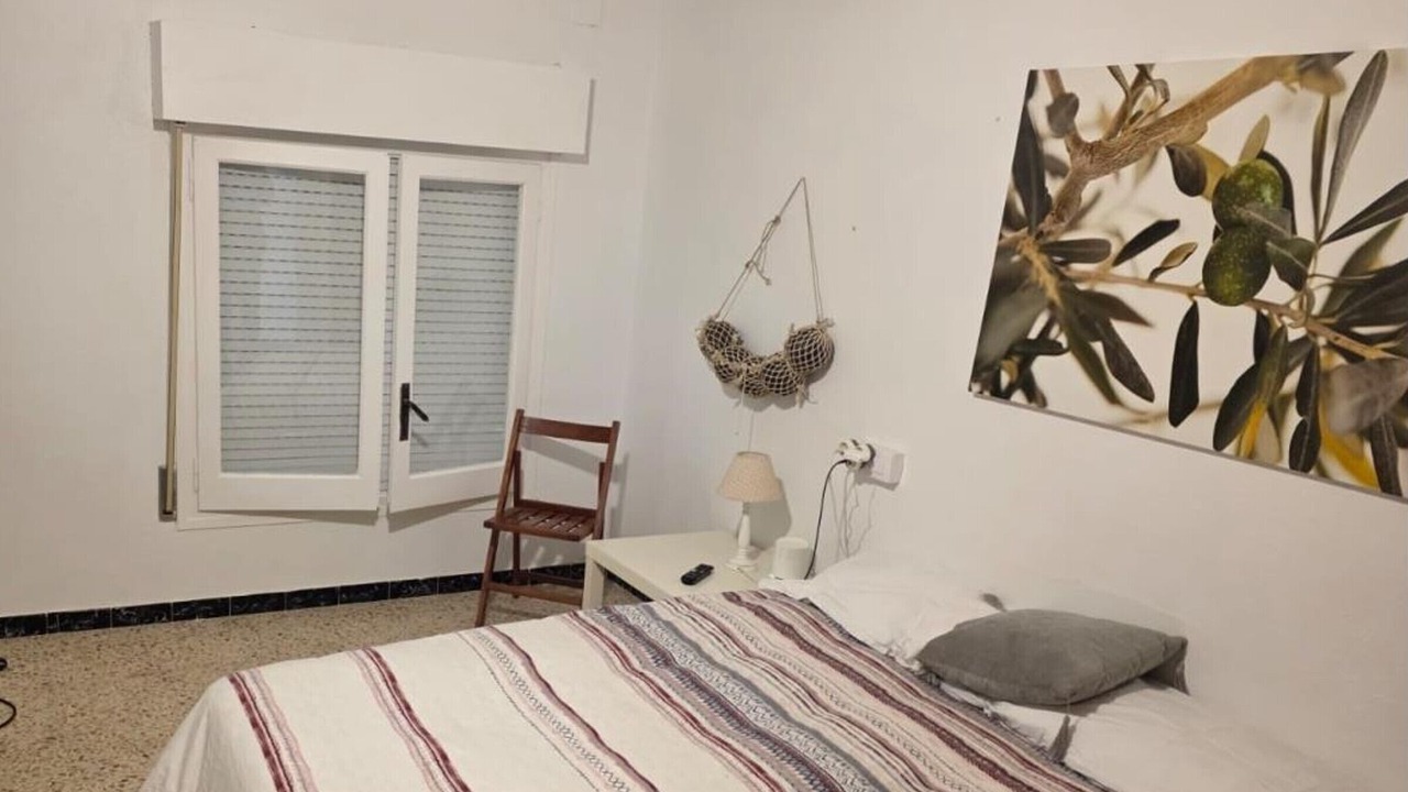 Photo of Bedroom in Llanca