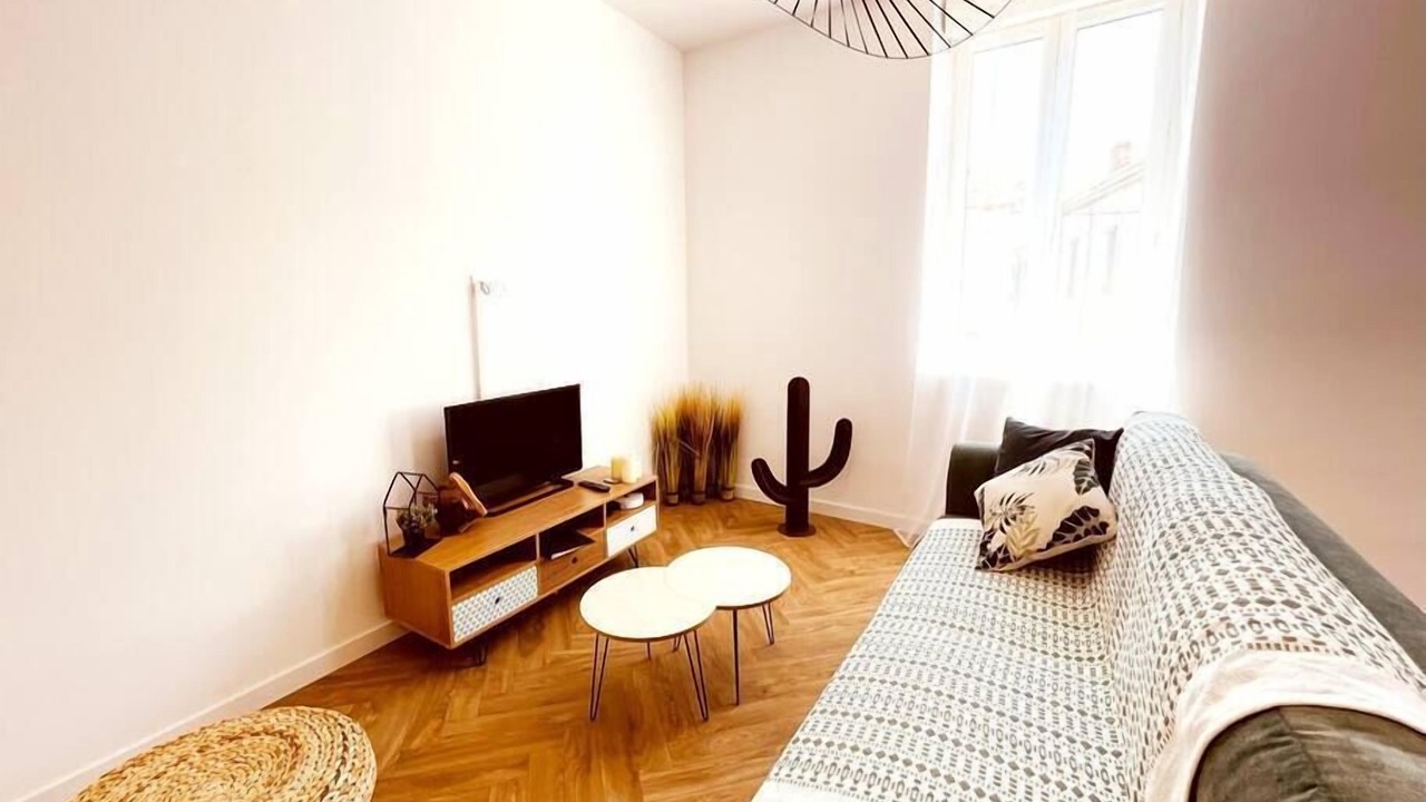 Photo of Livingroom in Faubourg