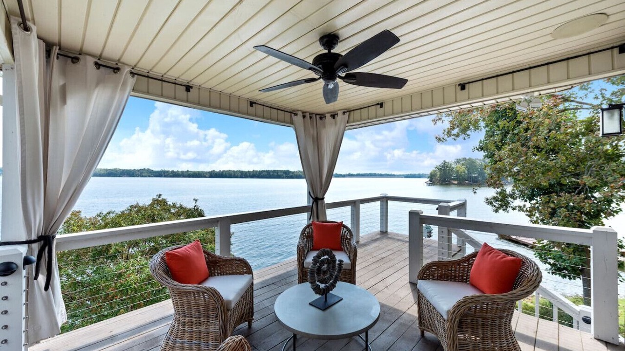 Photo of Patio Balcony in Leesburg