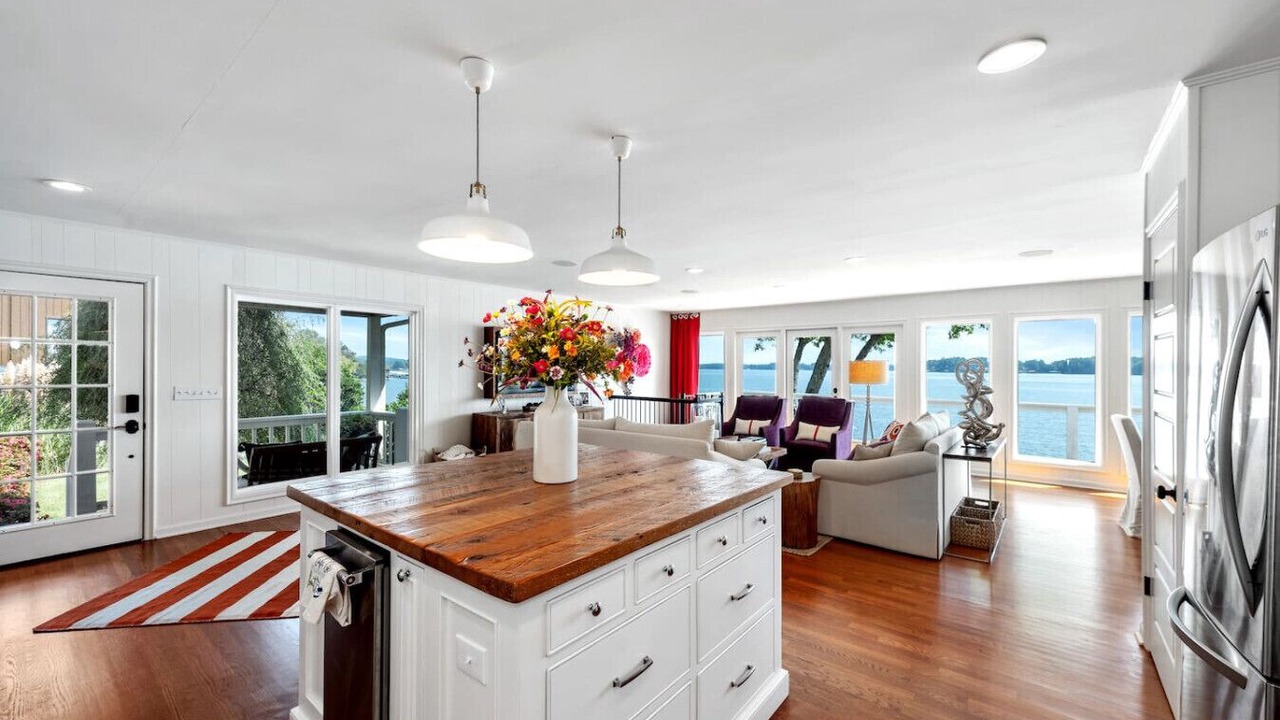 Photo of Others in Leesburg