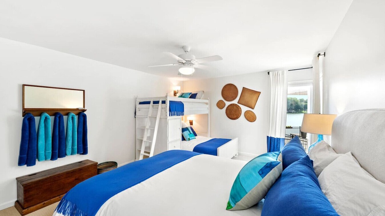 Photo of Bedroom in Leesburg