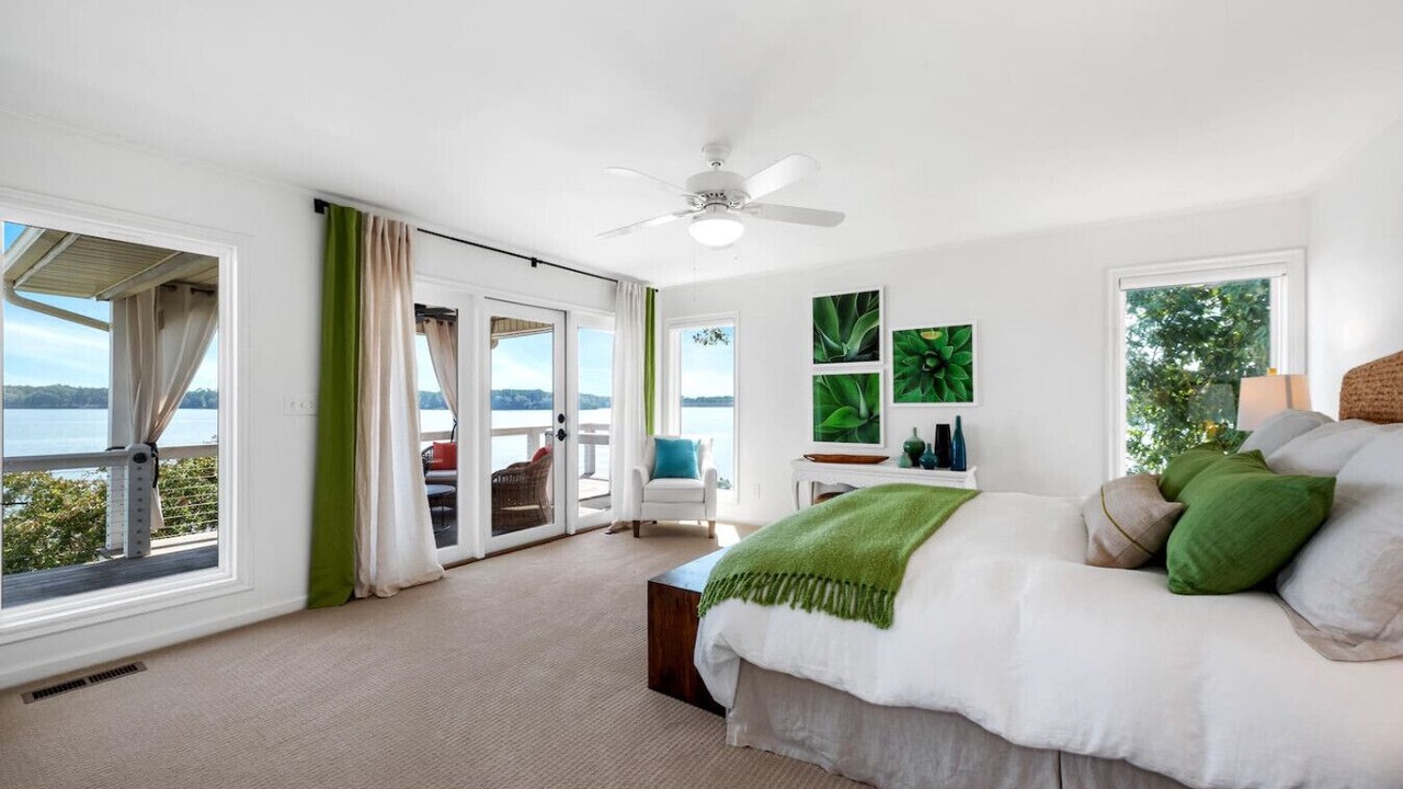 Photo of Bedroom in Leesburg