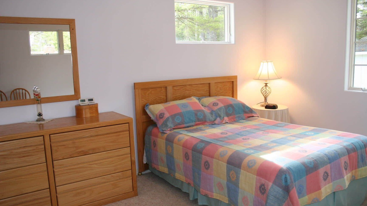 Photo of Bedroom in Alden