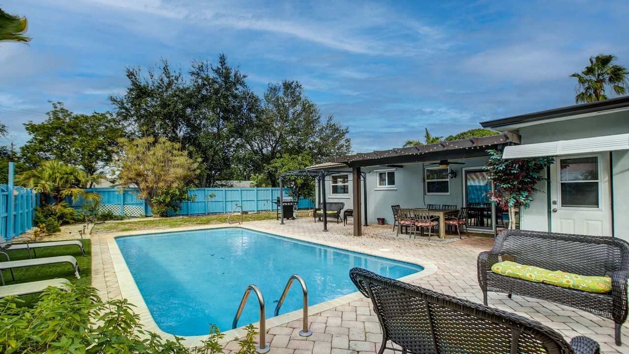 Photo of Outdoor in Coral Heights