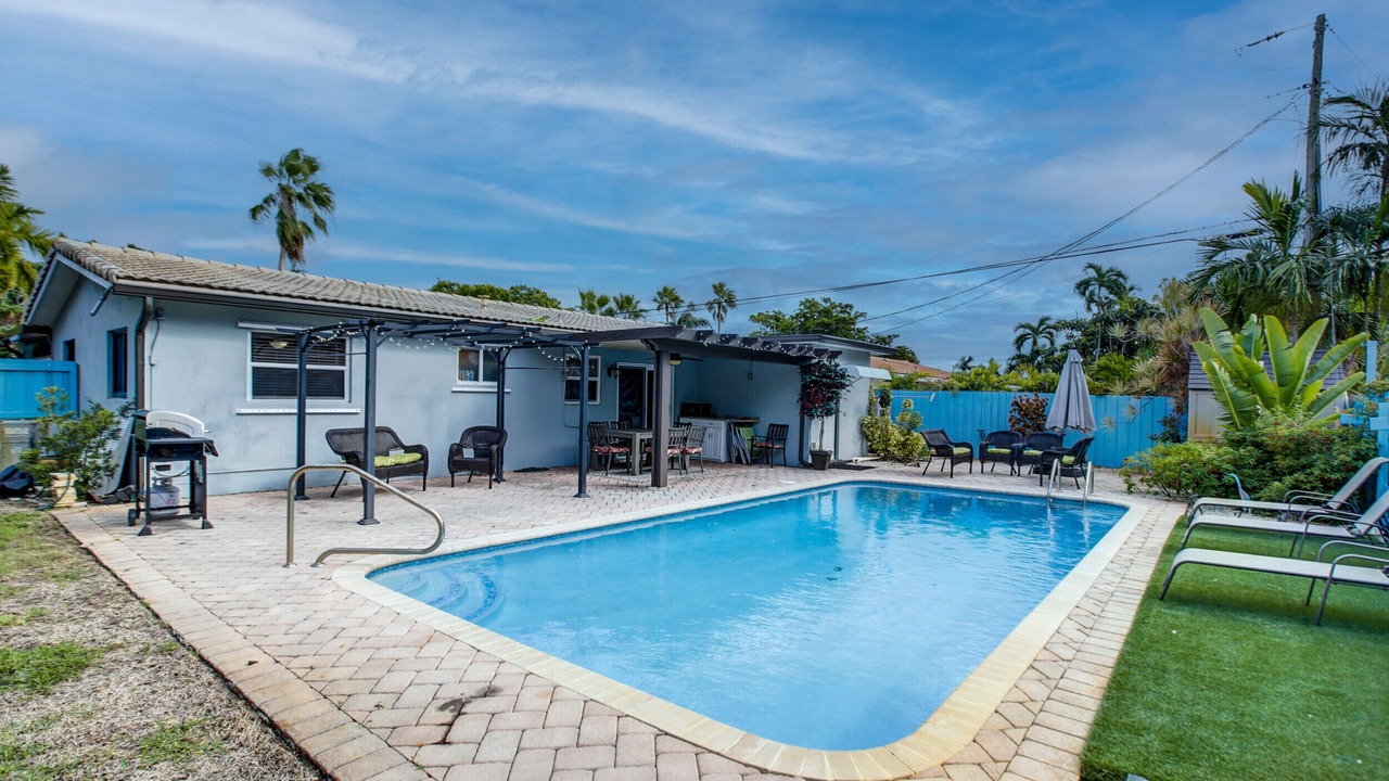 Photo of Outdoor in Coral Heights