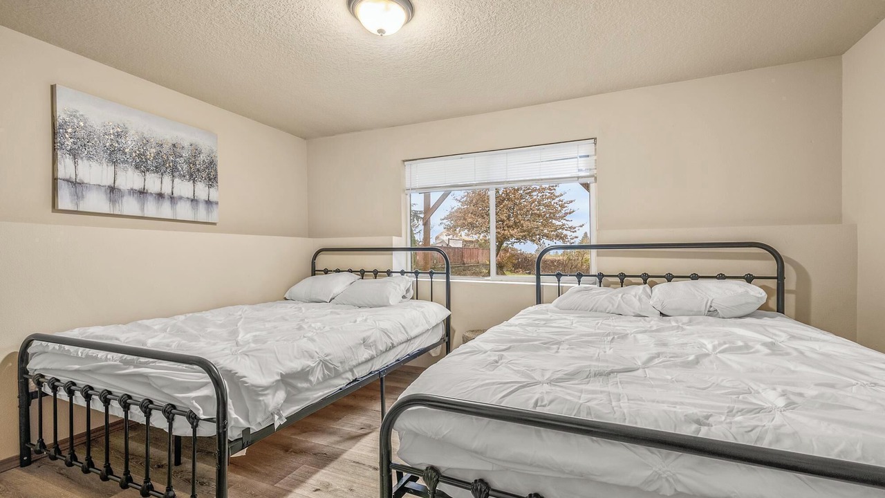 Photo of Bedroom in Lents