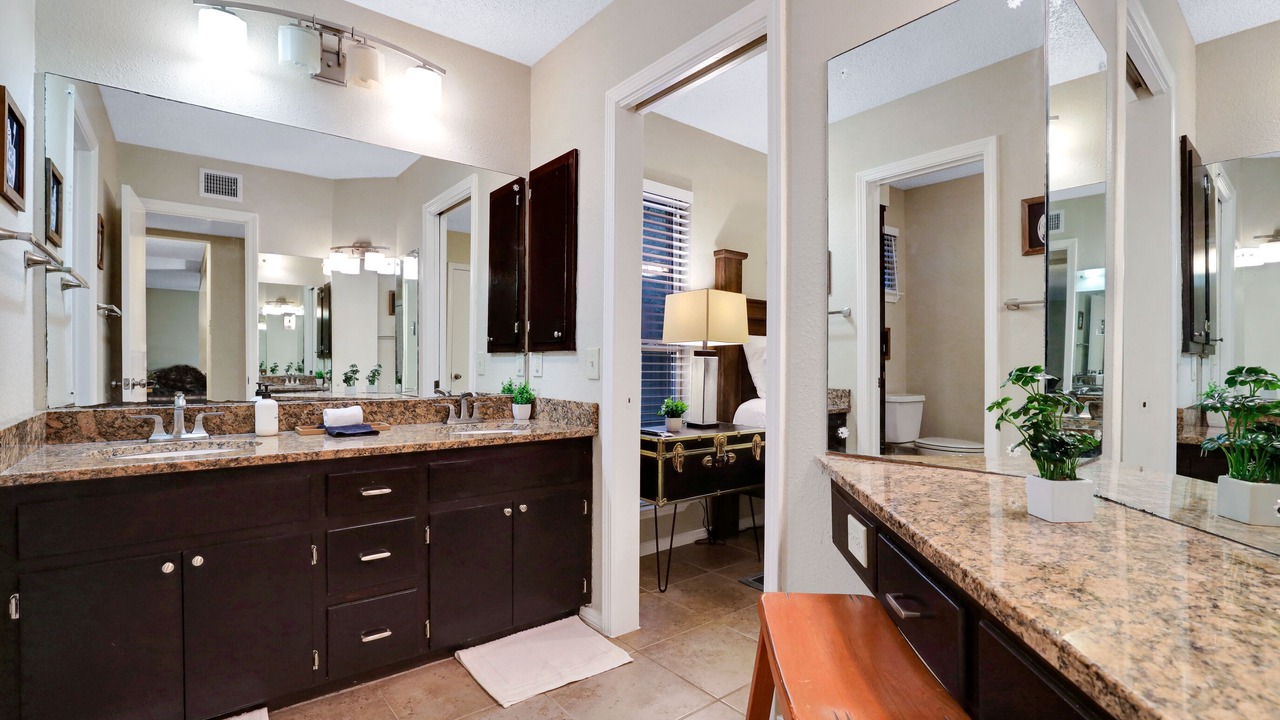 Photo of Bathroom in North San Antonio - SAT