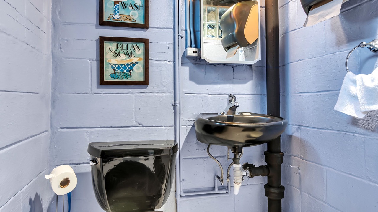 Photo of Bathroom in Detroit