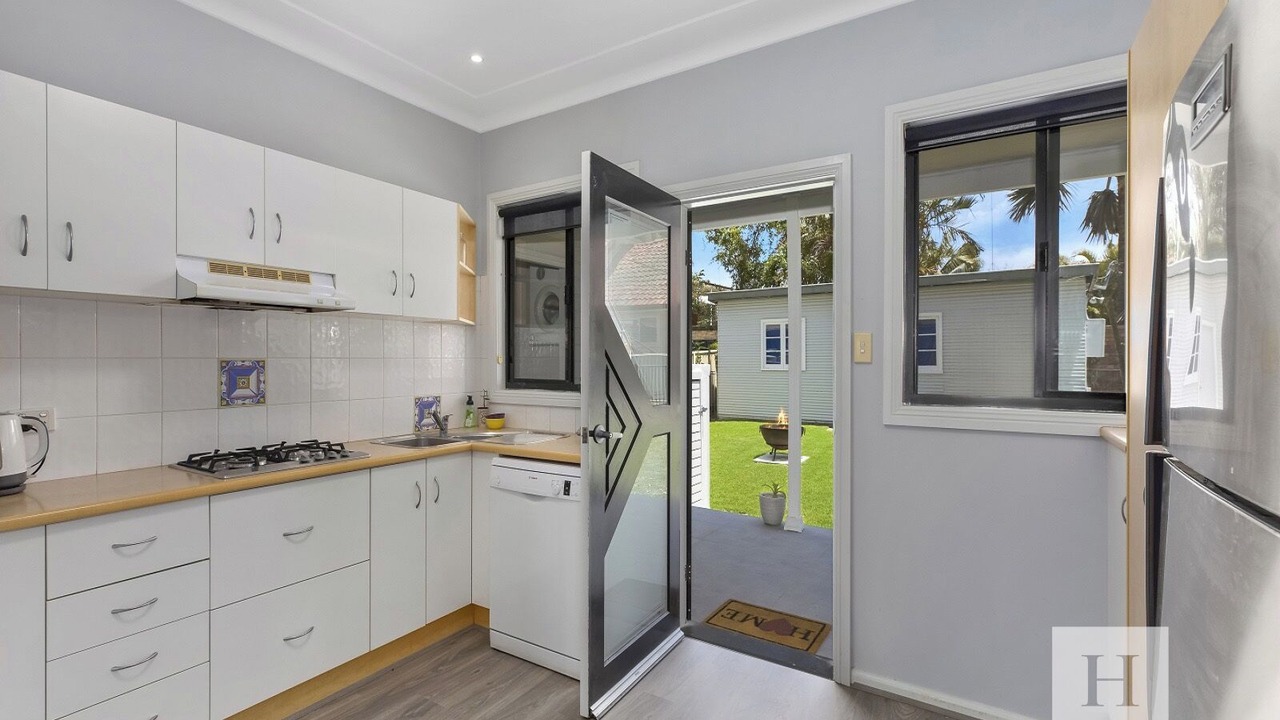 Photo of Kitchen in Mannering Park