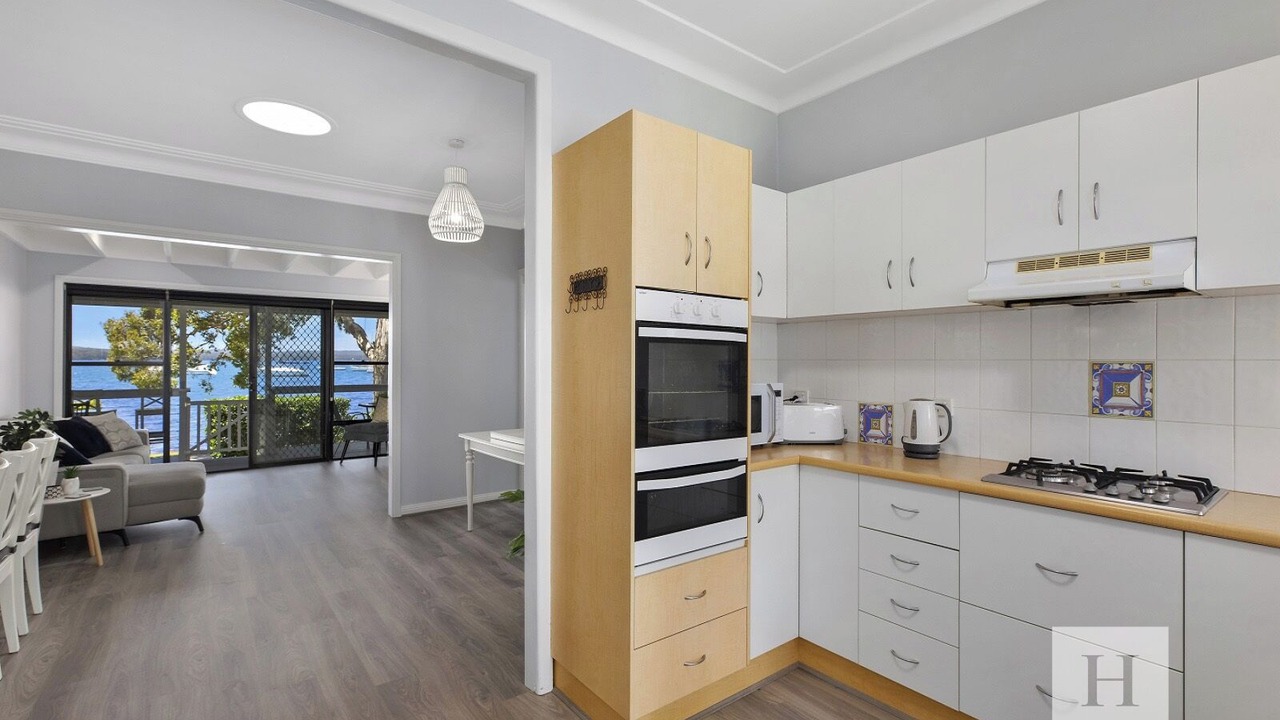 Photo of Kitchen in Mannering Park