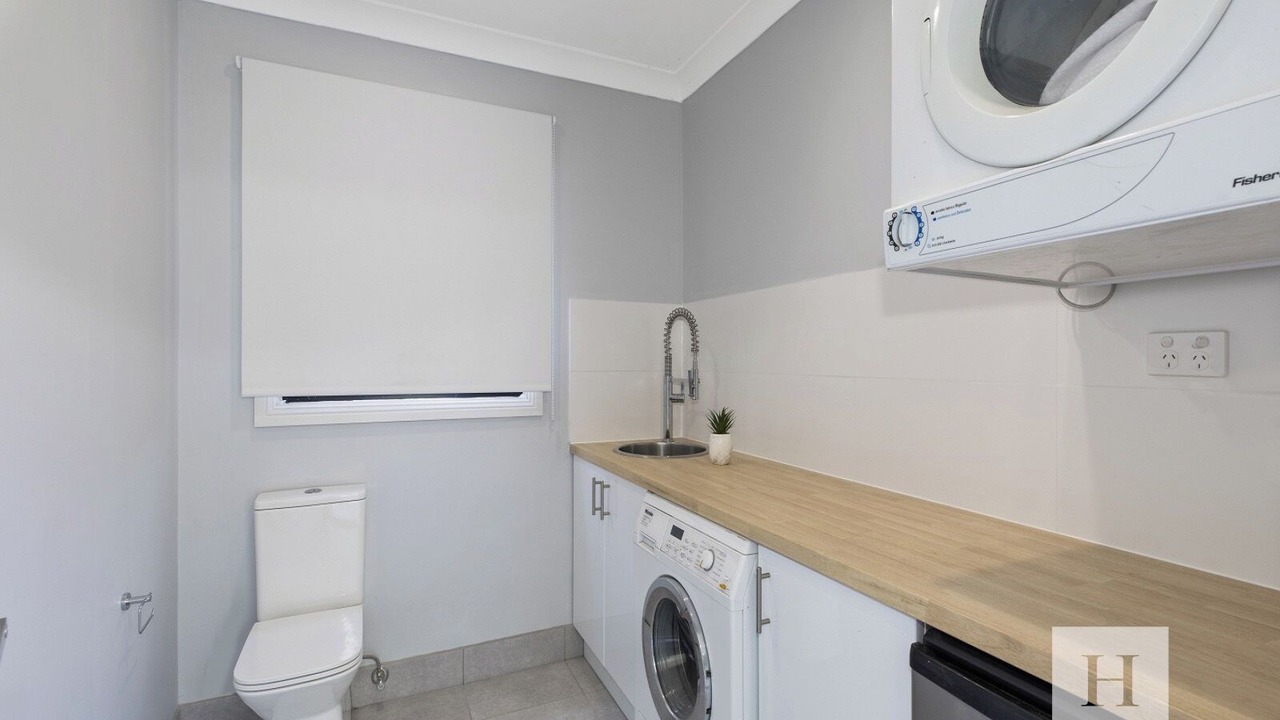 Photo of Others in Mannering Park